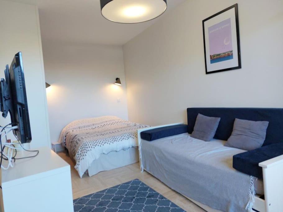 Studio Eleverca 3*- Rez De Jardin Terrasse - Axelle Loc'Appart Манделю-ла-Напул Екстериор снимка